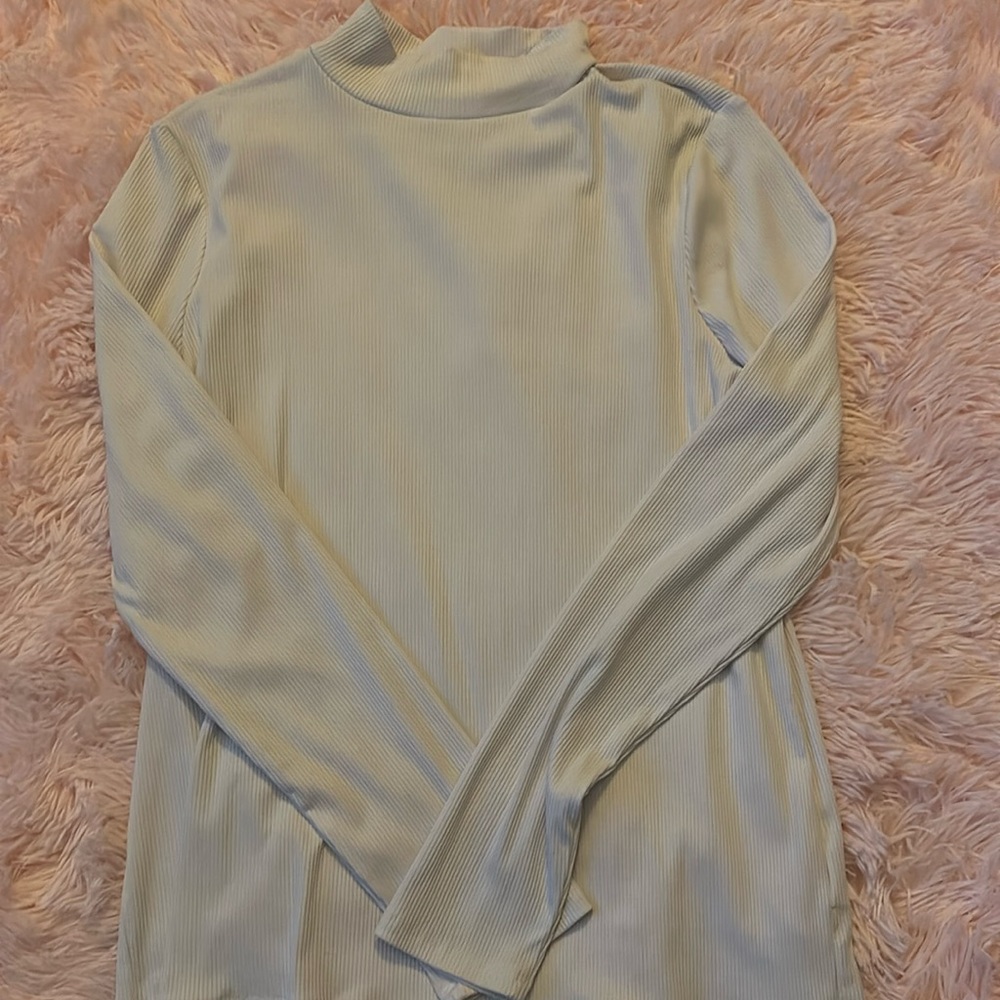 No Boundaries Turtle Neck Long sleeve